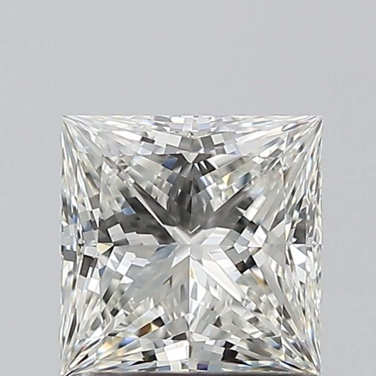 Diamante Certificato GIA Carati 1.01 Colore H Purezza VS1  -  EX  EX Fluorescenza NON Brown No Green No Milky No EyeClean 100%