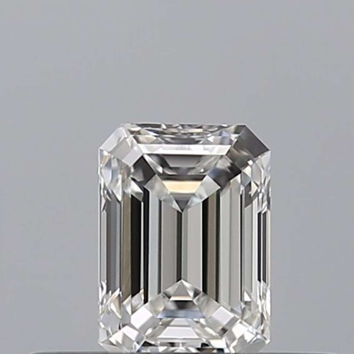 Diamante Certificato GIA Carati 0.3 Colore E Purezza VVS2  -  VG  VG Fluorescenza NON Brown No Green No Milky No EyeClean 100%