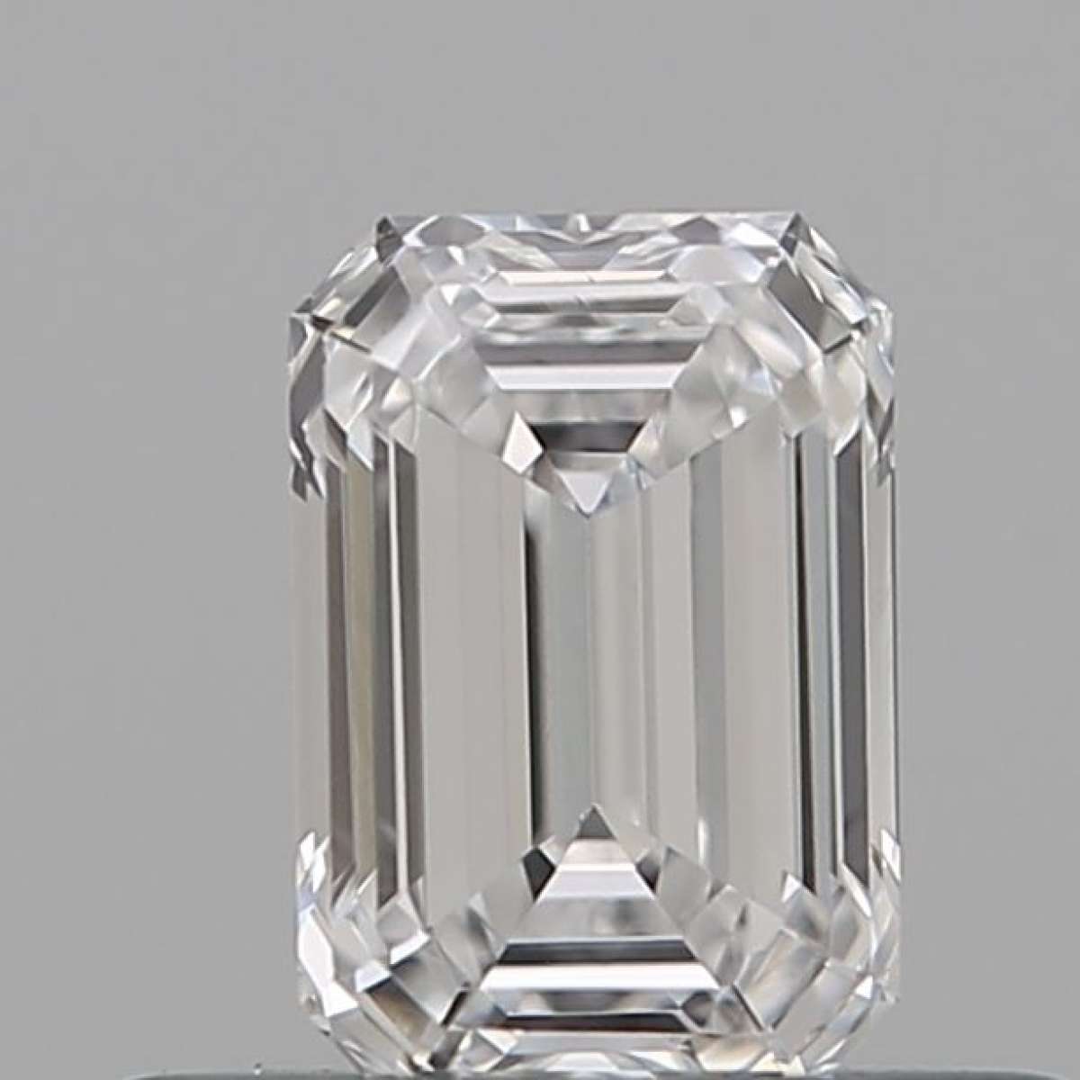 Certified Diamond IGI Carats 0.14 Color G Clarity VVS1  -  EX  EX Fluorescence NON Brown No Green No Milky No EyeClean 100%