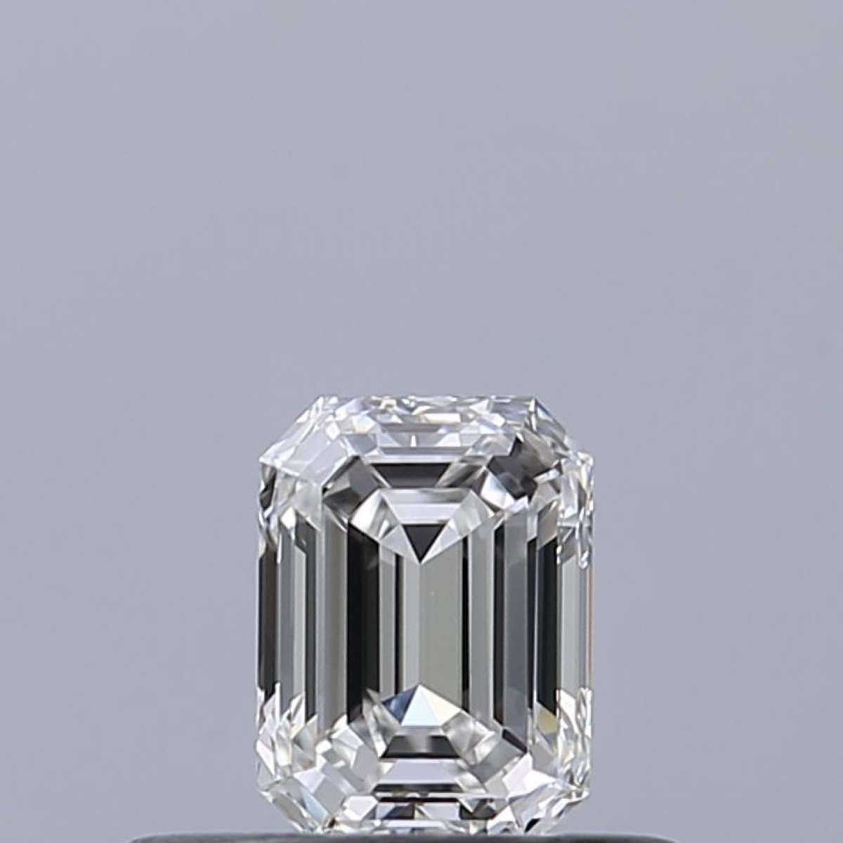 Certified Diamond GIA Carats 0.3 Color E Clarity VVS1 - EX VG Fluorescence NON Brown No Green No Milky No EyeClean 100% Certified Diamond GIA Carats 0.3 Color E Clarity VVS1 - EX VG Fluorescence NON Brown No Green No Milky No EyeClean 100%