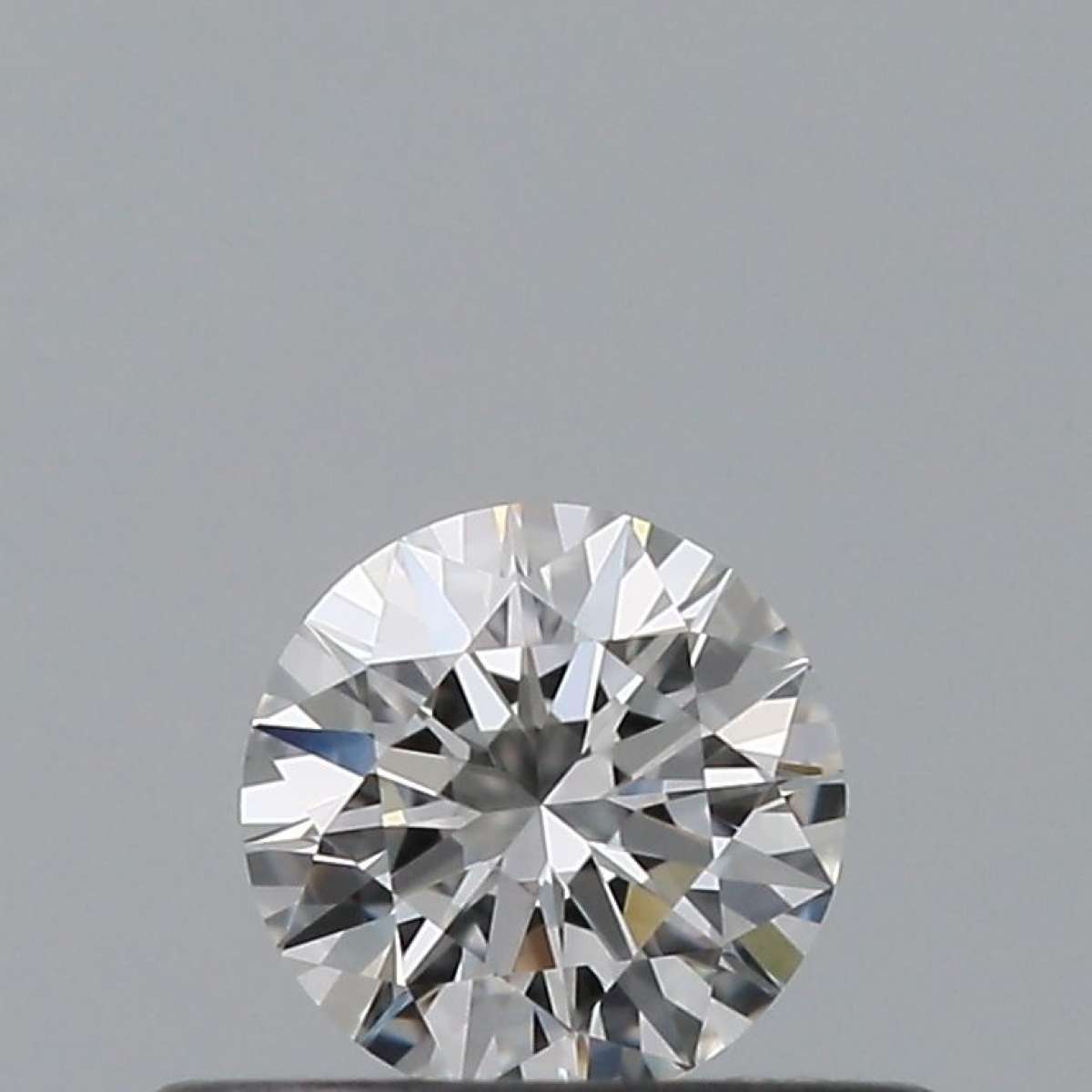 Certified Diamond GIA Carats 0.27 Color E Clarity VVS1  EX  EX  EX Fluorescence NON Brown No Green No Milky No EyeClean 100%