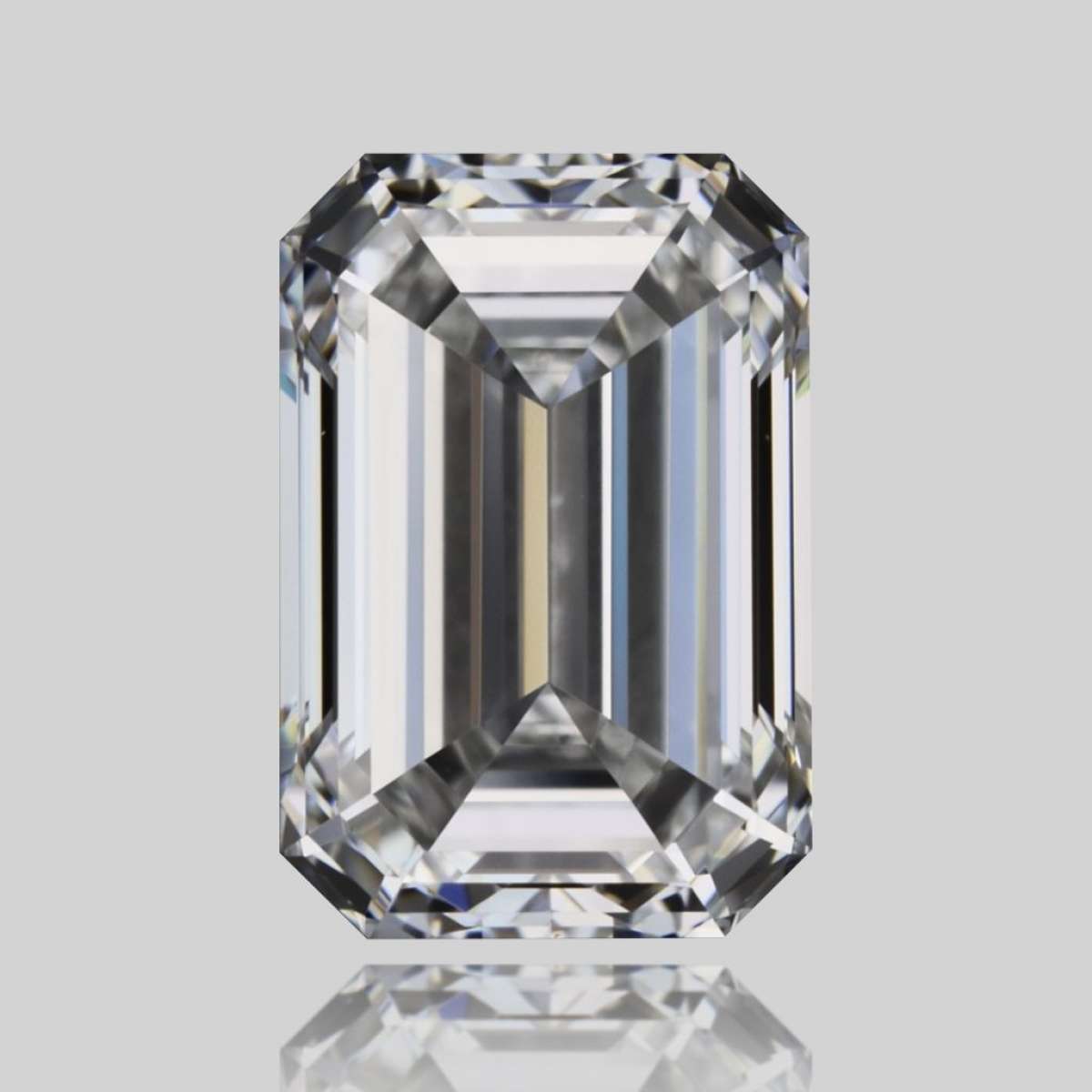 Certified Diamond GIA Carats 0.73 Color F Clarity VVS2  -  EX  VG Fluorescence NON Brown No Green No Milky No EyeClean 100%