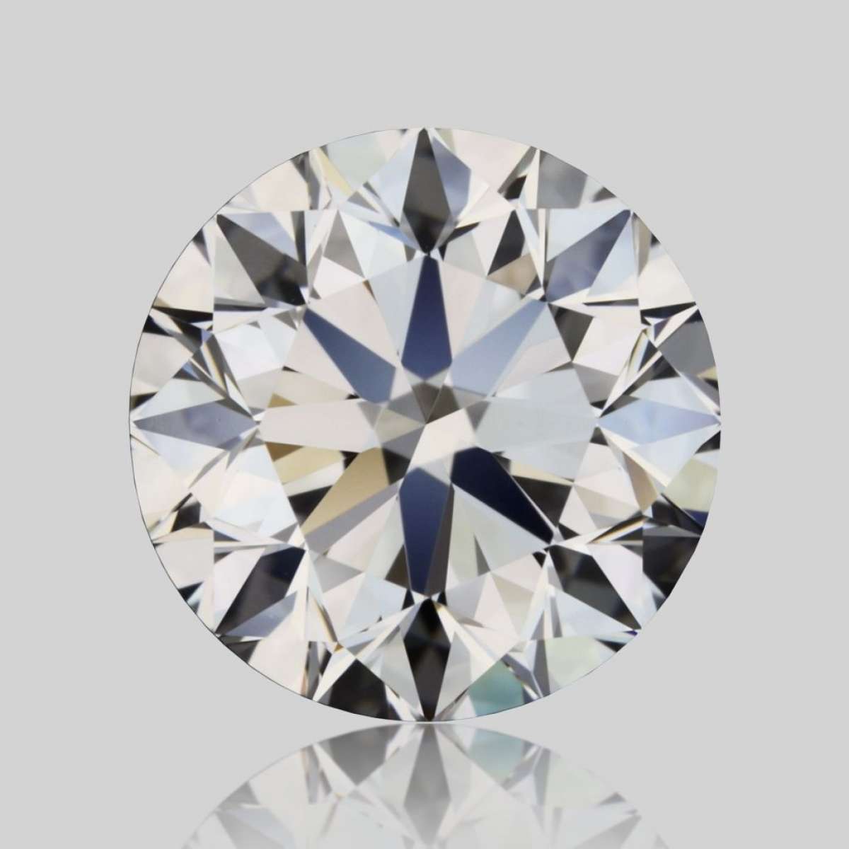 Certified Diamond GIA Carats 1.01 Color E Clarity VVS2 VG EX EX Fluorescence NON Brown No Green No Milky No EyeClean 100% Certified Diamond GIA Carats 1.01 Color E Clarity VVS2 VG EX EX Fluorescence NON Brown No Green No Milky No EyeClean 100%