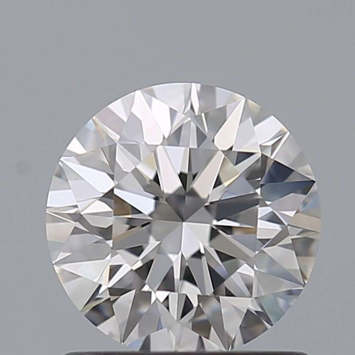 Certified Diamond GIA Carats 0.84 Color E Clarity VVS1 EX EX EX Fluorescence NON Brown No Green No Milky No EyeClean 100% Certified Diamond GIA Carats 0.84 Color E Clarity VVS1 EX EX EX Fluorescence NON Brown No Green No Milky No EyeClean 100%