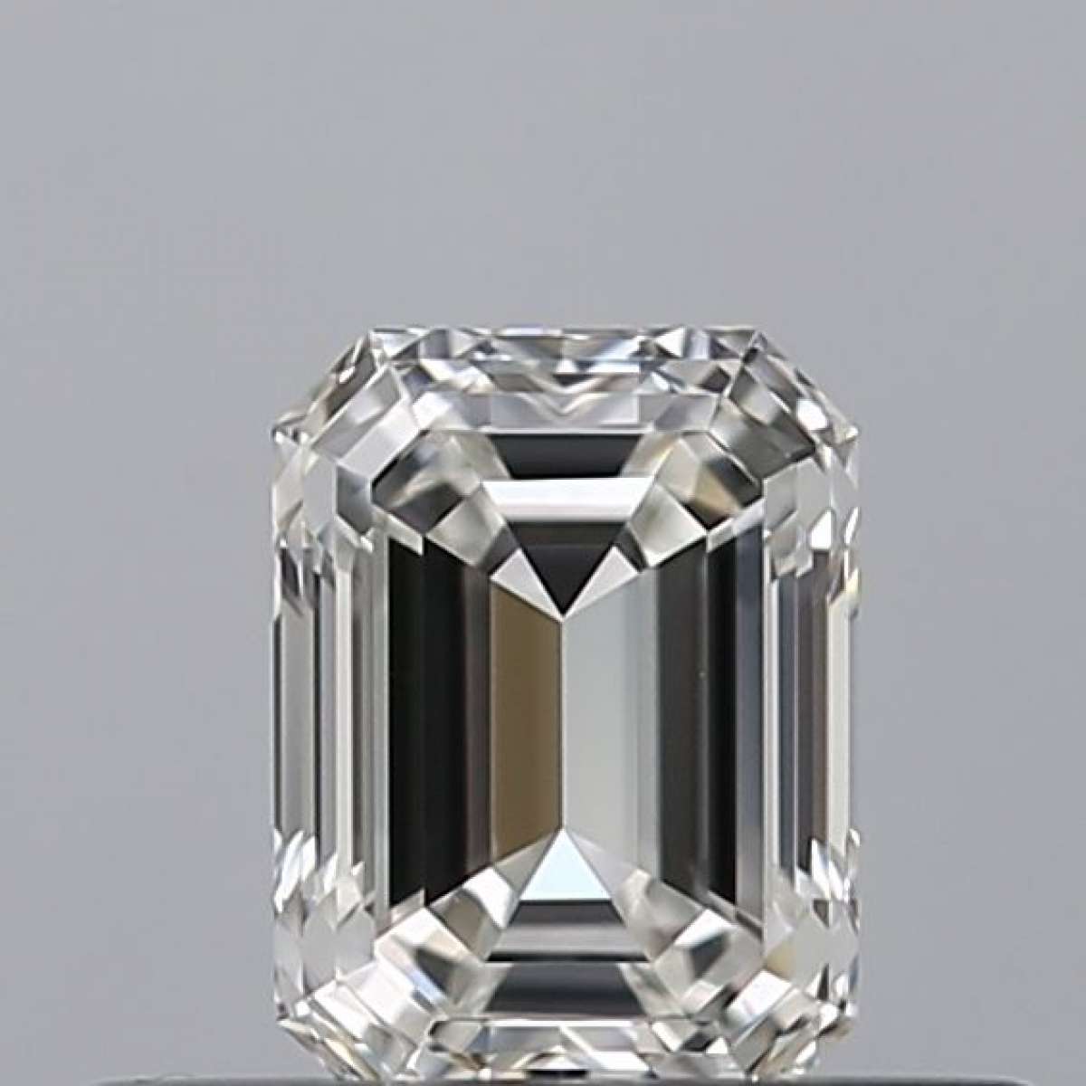 Certified Diamond IGI Carats 0.4 Color F Clarity VVS1  -  EX  EX Fluorescence NON Brown No Milky No EyeClean 100%