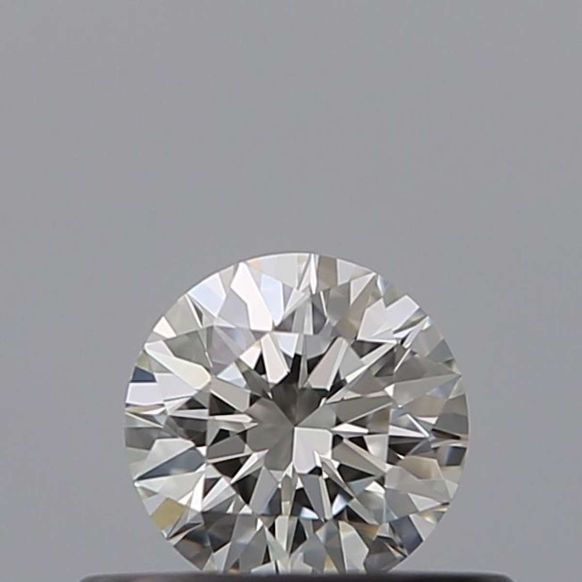 Certified Diamond IGI Carats 0.32 Color F Clarity IF  EX  EX  EX Fluorescence NON Brown No Milky No EyeClean 100%