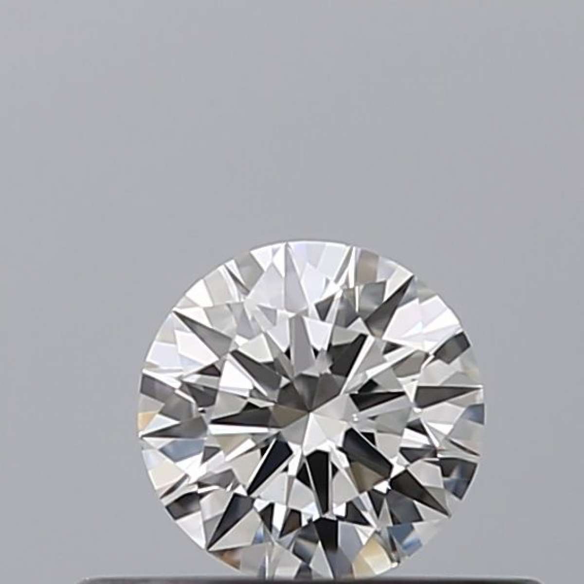 Certified Diamond GIA Carats 0.23 Color E Clarity VVS1 EX EX EX Fluorescence NON Brown No Green No Milky No EyeClean 100% Certified Diamond GIA Carats 0.23 Color E Clarity VVS1 EX EX EX Fluorescence NON Brown No Green No Milky No EyeClean 100%