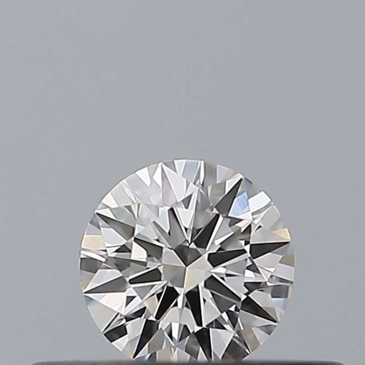 Certified Diamond GIA Carats 0.18 Color F Clarity SI1  EX  EX  EX Fluorescence FNT Brown No Milky No EyeClean 100%