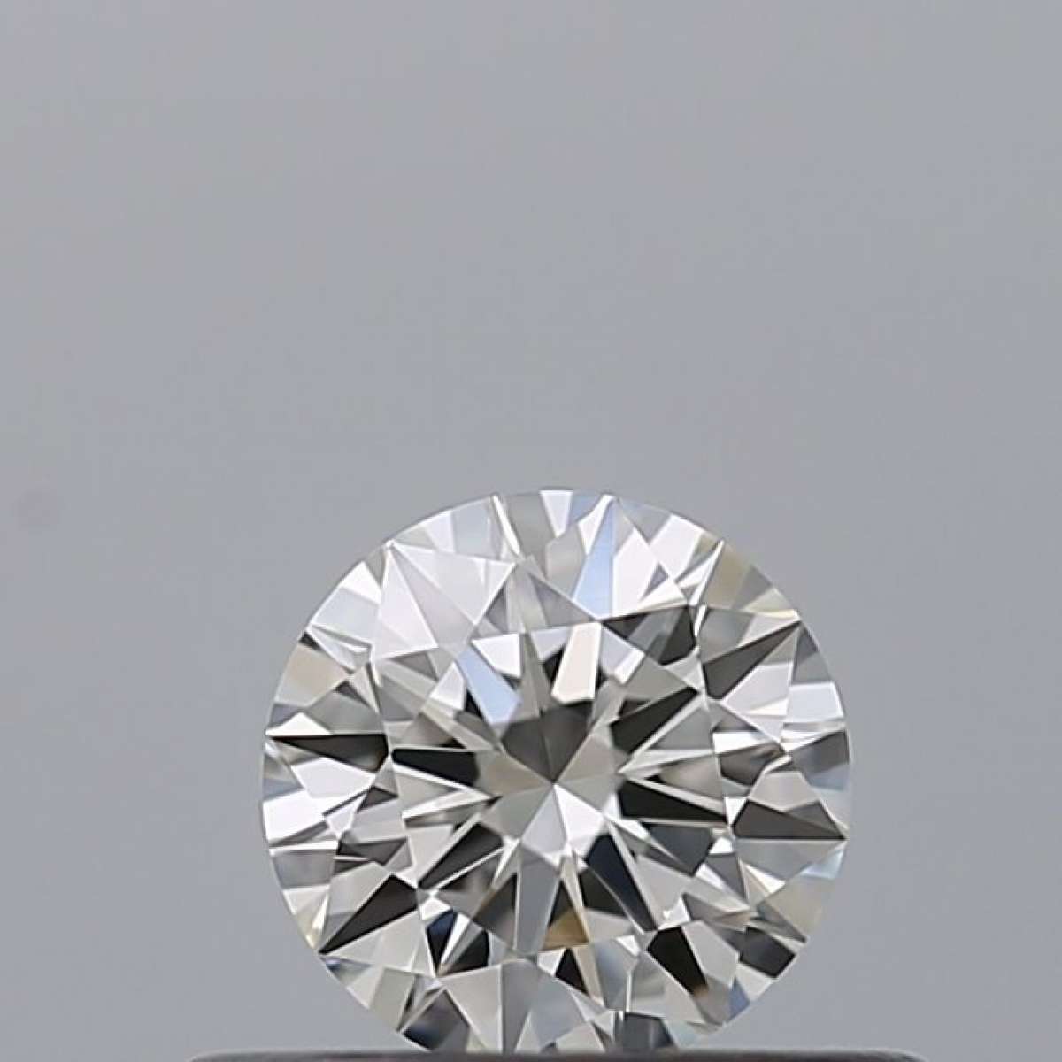 Certified Diamond GIA Carats 0.3 Color G Clarity VVS1 EX EX EX Fluorescence NON Brown No Milky No EyeClean 100% Certified Diamond GIA Carats 0.3 Color G Clarity VVS1 EX EX EX Fluorescence NON Brown No Milky No EyeClean 100%