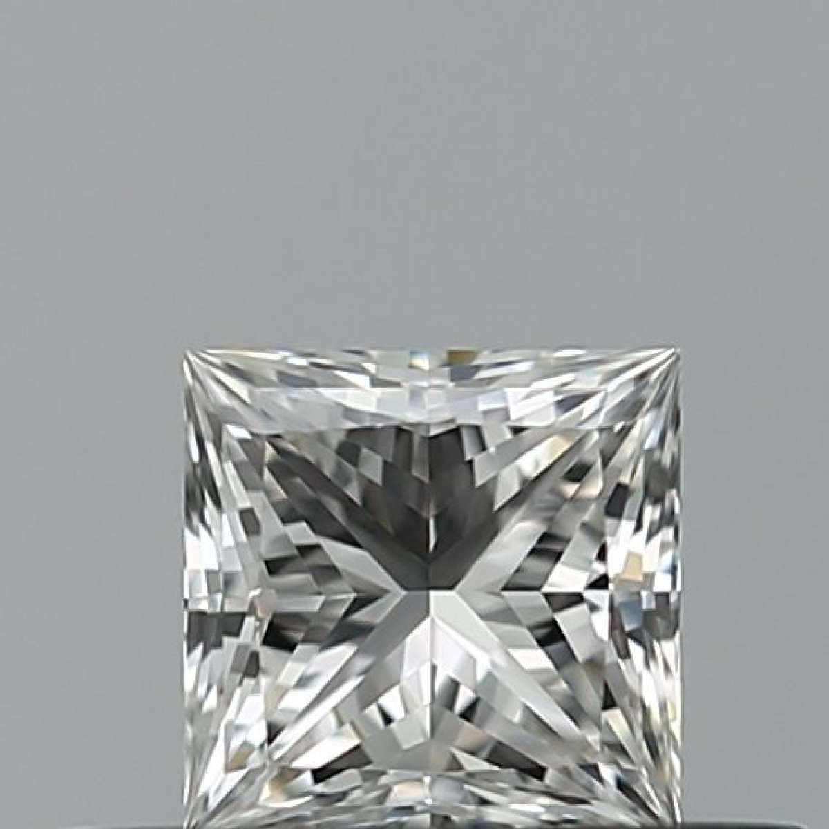 Certified Diamond GIA Carats 0.34 Color G Clarity IF  -  EX  VG Fluorescence NON Brown No Milky No EyeClean 100%