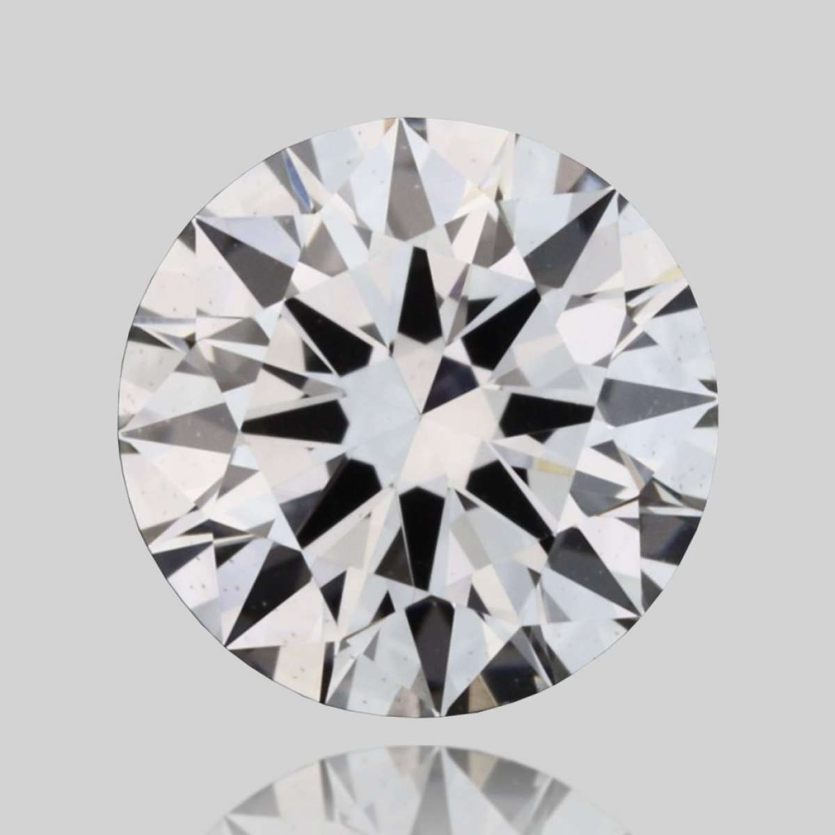 Diamante Certificato GIA Carati 0.3 Colore F Purezza VVS2 EX EX EX Fluorescenza NON Brown No Green No Milky No EyeClean 100% Diamante Certificato GIA Carati 0.3 Colore F Purezza VVS2 EX EX EX Fluorescenza NON Brown No Green No Milky No EyeClean 100%
