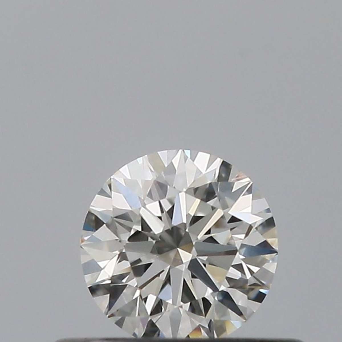 Certified Diamond GIA Carats 0.32 Color G Clarity VVS2 EX EX EX Fluorescence NON Brown No Milky No EyeClean 100% Certified Diamond GIA Carats 0.32 Color G Clarity VVS2 EX EX EX Fluorescence NON Brown No Milky No EyeClean 100%