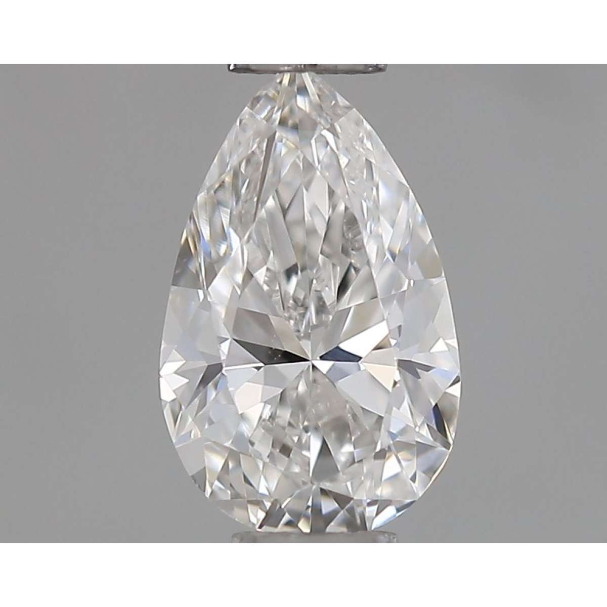 Diamante Certificato GIA Carati 0.3 Colore F Purezza VVS2  -  VG  VG Fluorescenza NON Brown No Green No Milky No EyeClean 100%