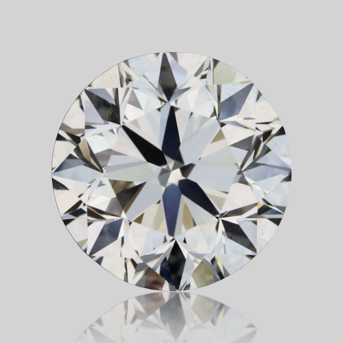 Certified Diamond IGI Carats 1.0 Color G Clarity VVS1  VG  EX  VG Fluorescence FNT Brown No Green No Milky No EyeClean 100%