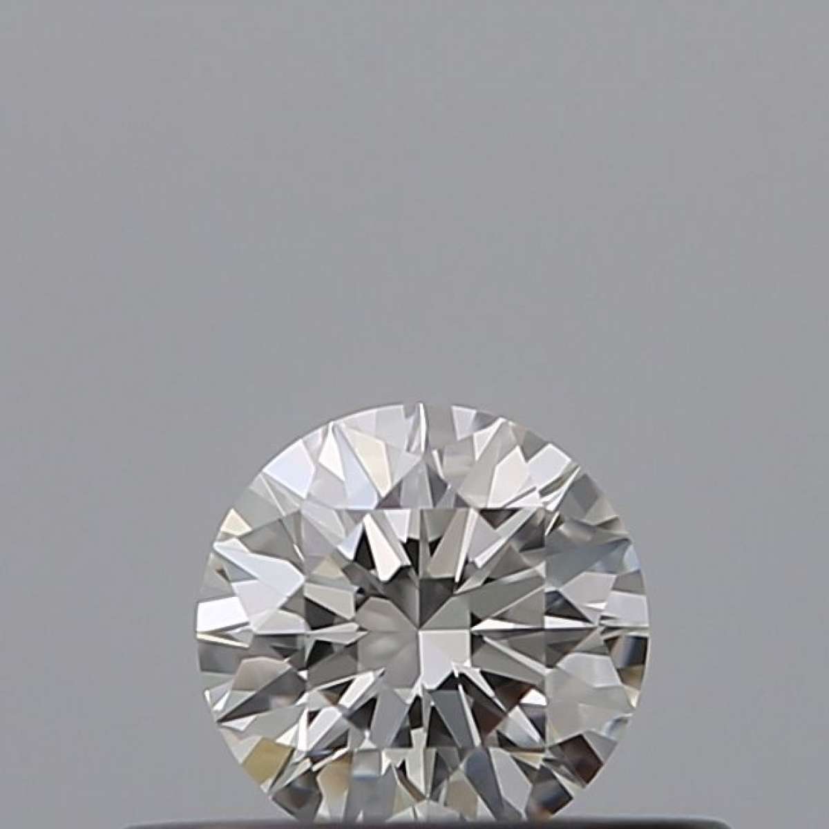Diamante Certificato GIA Carati 0.25 Colore F Purezza VVS1  EX  EX  EX Fluorescenza NON Brown No Milky No EyeClean 100%