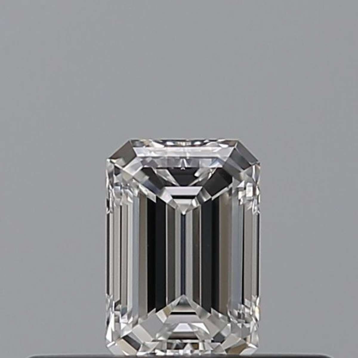 Certified Diamond GIA Carats 0.23 Color E Clarity VVS1  -  EX  VG Fluorescence FNT Brown No Green No Milky No EyeClean 100%