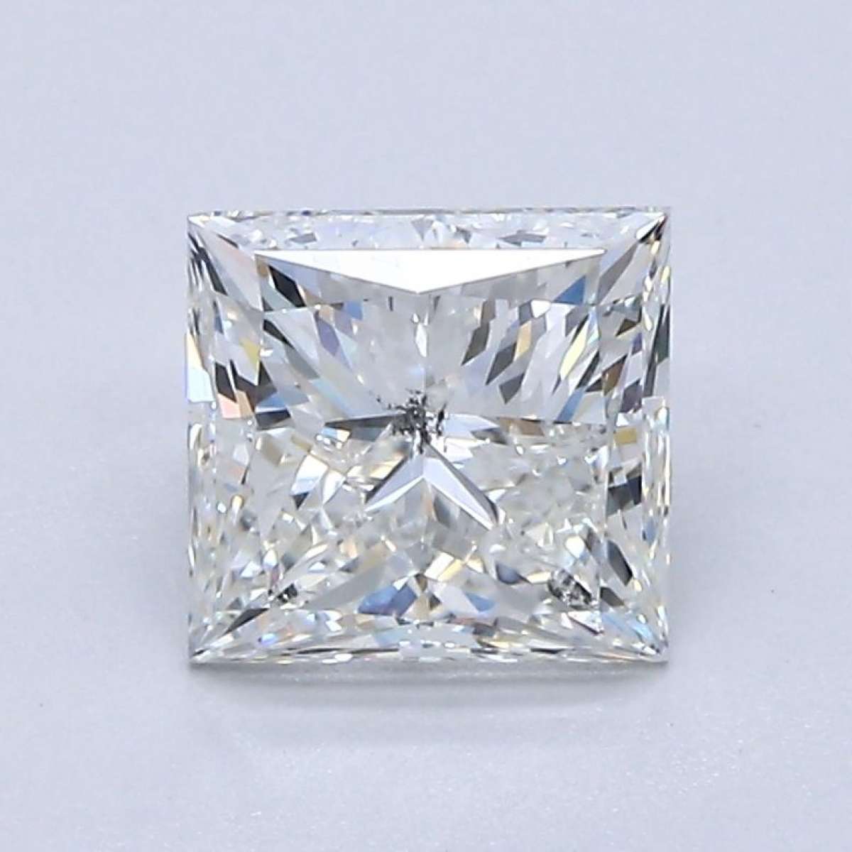 Certified Diamond GIA Carats 1.5 Color H Clarity SI2  -  EX  VG Fluorescence NON Brown No Green No Milky No EyeClean 100%