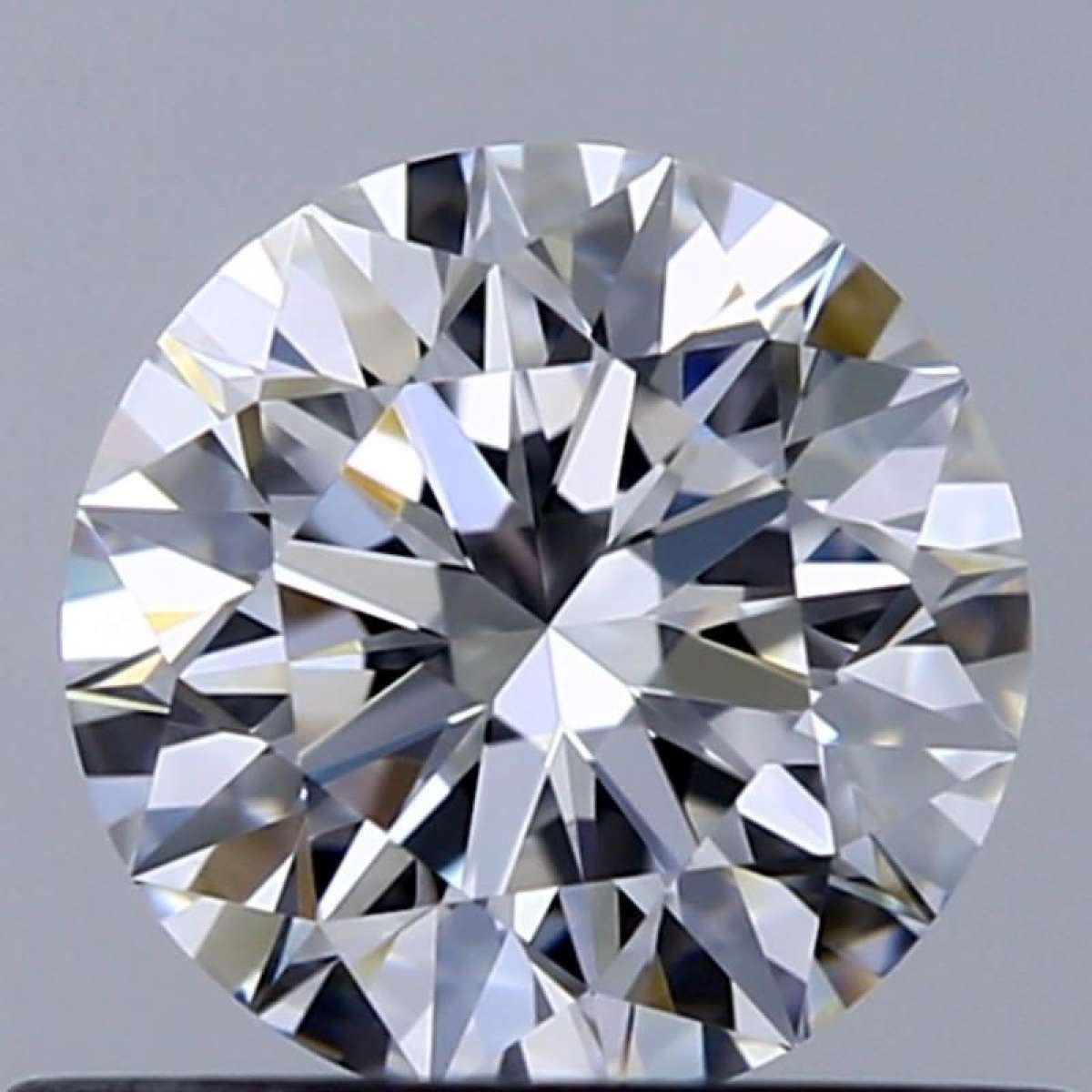 Certified Diamond GIA Carats 0.58 Color D Clarity VVS1 EX EX EX Fluorescence NON Brown No Green No Milky No EyeClean 100% Certified Diamond GIA Carats 0.58 Color D Clarity VVS1 EX EX EX Fluorescence NON Brown No Green No Milky No EyeClean 100%