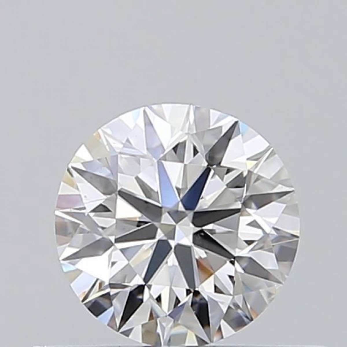 Diamante Certificato GIA Carati 0.43 Colore F Purezza VS2 EX EX VG Fluorescenza NON Brown No Green No Milky No EyeClean 100% Diamante Certificato GIA Carati 0.43 Colore F Purezza VS2 EX EX VG Fluorescenza NON Brown No Green No Milky No EyeClean 100%