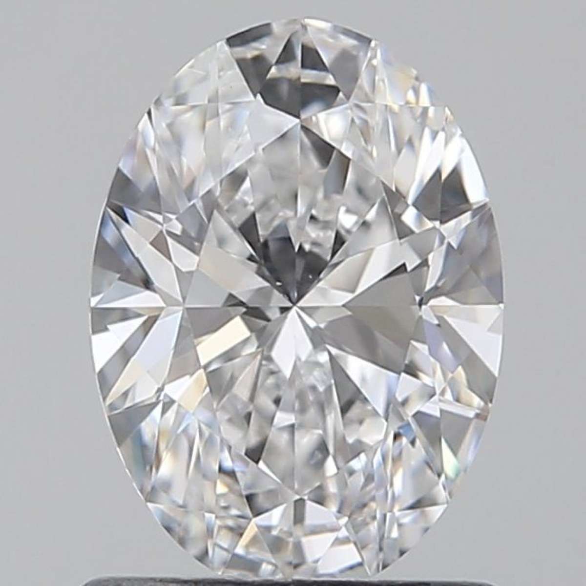 Certified Diamond GIA Carats 0.9 Color D Clarity VS1 - EX VG Fluorescence FNT Brown No Green No Milky No EyeClean 100% Certified Diamond GIA Carats 0.9 Color D Clarity VS1 - EX VG Fluorescence FNT Brown No Green No Milky No EyeClean 100%