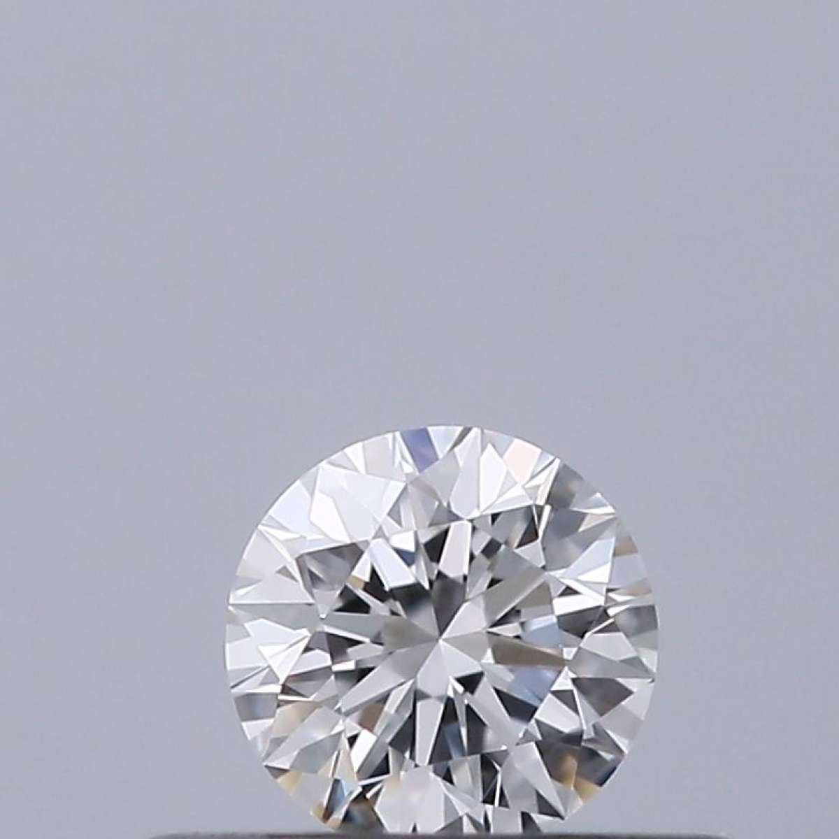 Diamante Certificato GIA Carati 0.23 Colore D Purezza VVS1 EX EX EX Fluorescenza NON Brown No Green No Milky No EyeClean 100% Diamante Certificato GIA Carati 0.23 Colore D Purezza VVS1 EX EX EX Fluorescenza NON Brown No Green No Milky No EyeClean 100%
