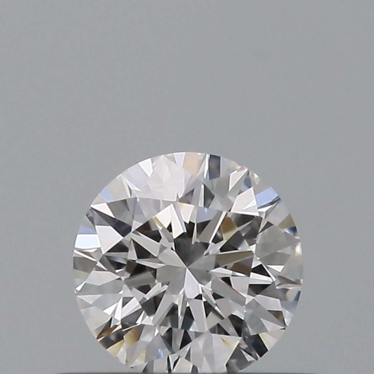 Diamante Certificato GIA Carati 0.37 Colore D Purezza VVS1 EX EX EX Fluorescenza NON Brown No Green No Milky No EyeClean 100% Diamante Certificato GIA Carati 0.37 Colore D Purezza VVS1 EX EX EX Fluorescenza NON Brown No Green No Milky No EyeClean 100%