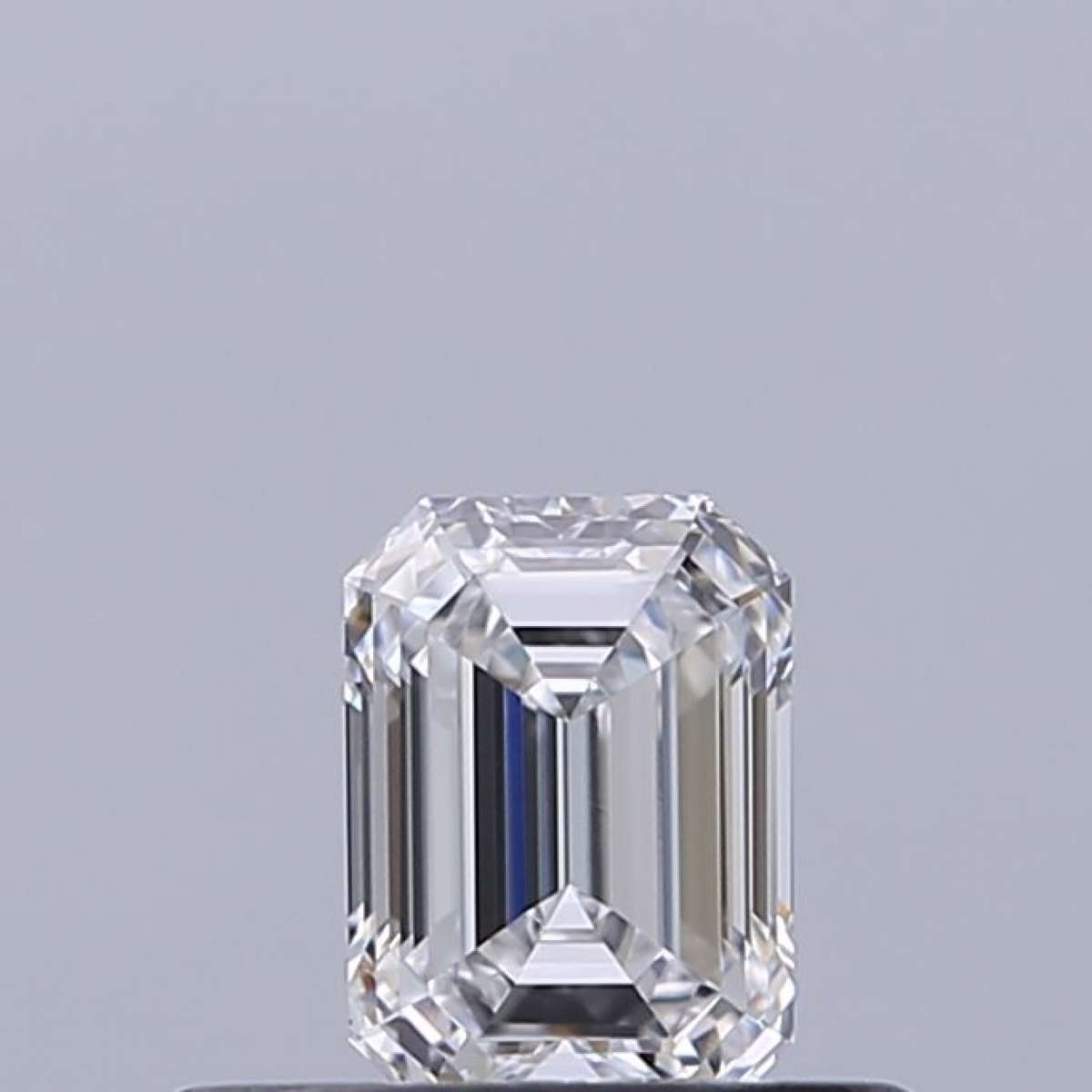 Certified Diamond GIA Carats 0.32 Color D Clarity VVS2 - VG VG Fluorescence NON Brown No Green No Milky No EyeClean 100% Certified Diamond GIA Carats 0.32 Color D Clarity VVS2 - VG VG Fluorescence NON Brown No Green No Milky No EyeClean 100%
