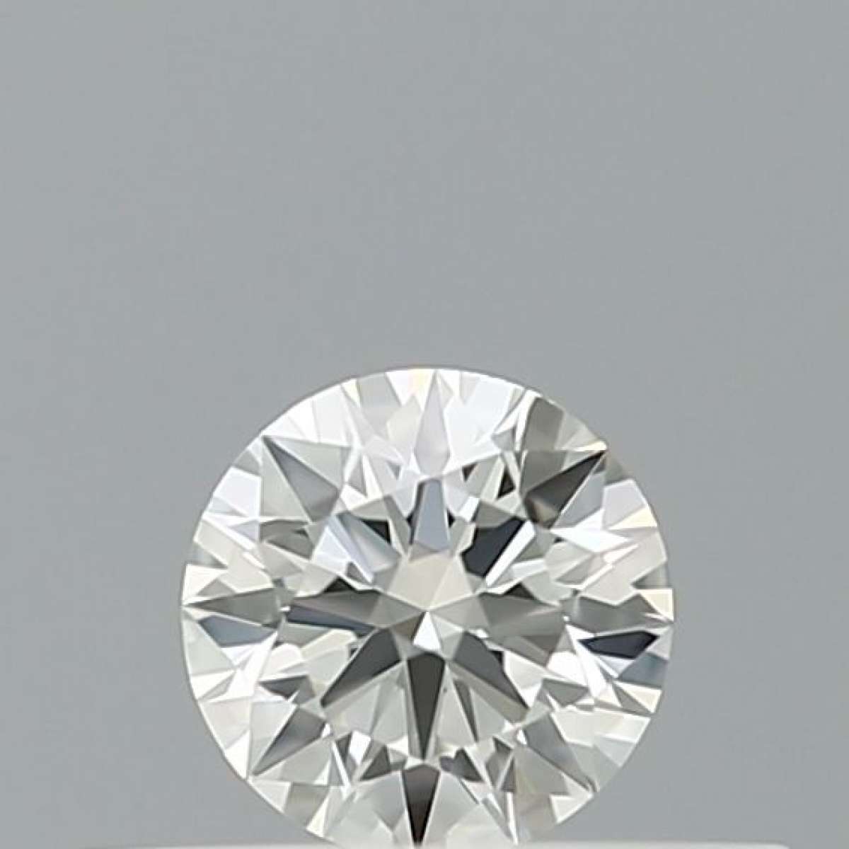 Certified Diamond IGI Carats 0.19 Color G Clarity VVS2  EX  EX  EX Fluorescence NON Brown No Milky No EyeClean 100%