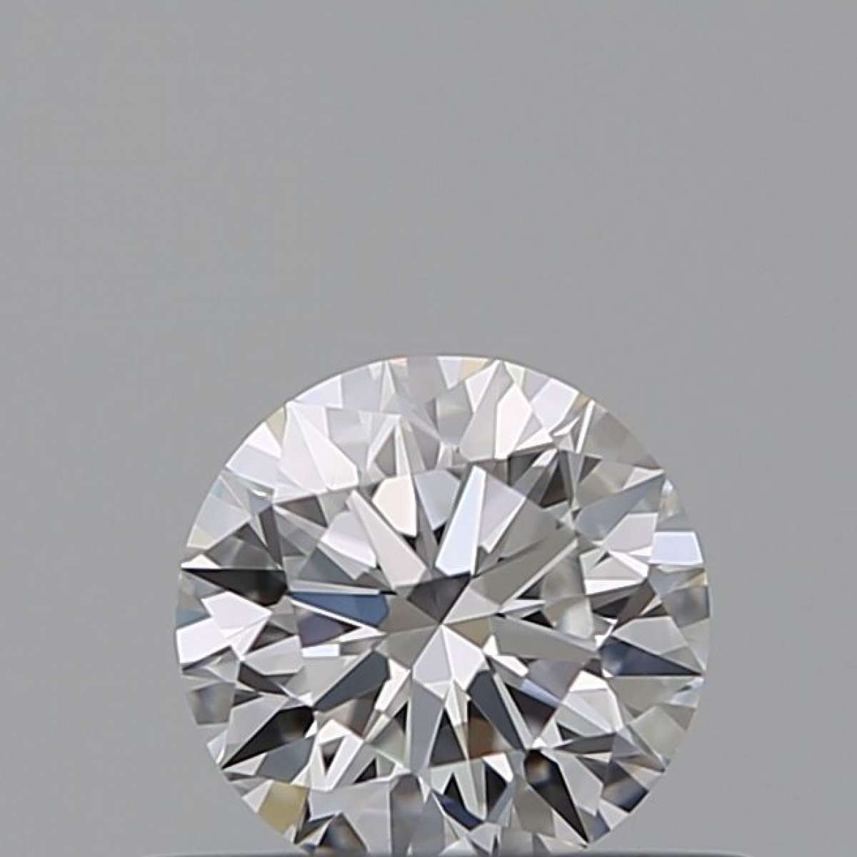 Certified Diamond GIA Carats 0.4 Color E Clarity VVS1 EX EX EX Fluorescence NON Brown No Green No Milky No EyeClean 100% Certified Diamond GIA Carats 0.4 Color E Clarity VVS1 EX EX EX Fluorescence NON Brown No Green No Milky No EyeClean 100%