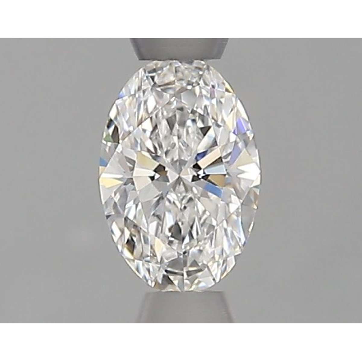 Certified Diamond GIA Carats 0.4 Color E Clarity VVS2  -  EX  VG Fluorescence FNT Brown No Green No Milky No EyeClean 100%