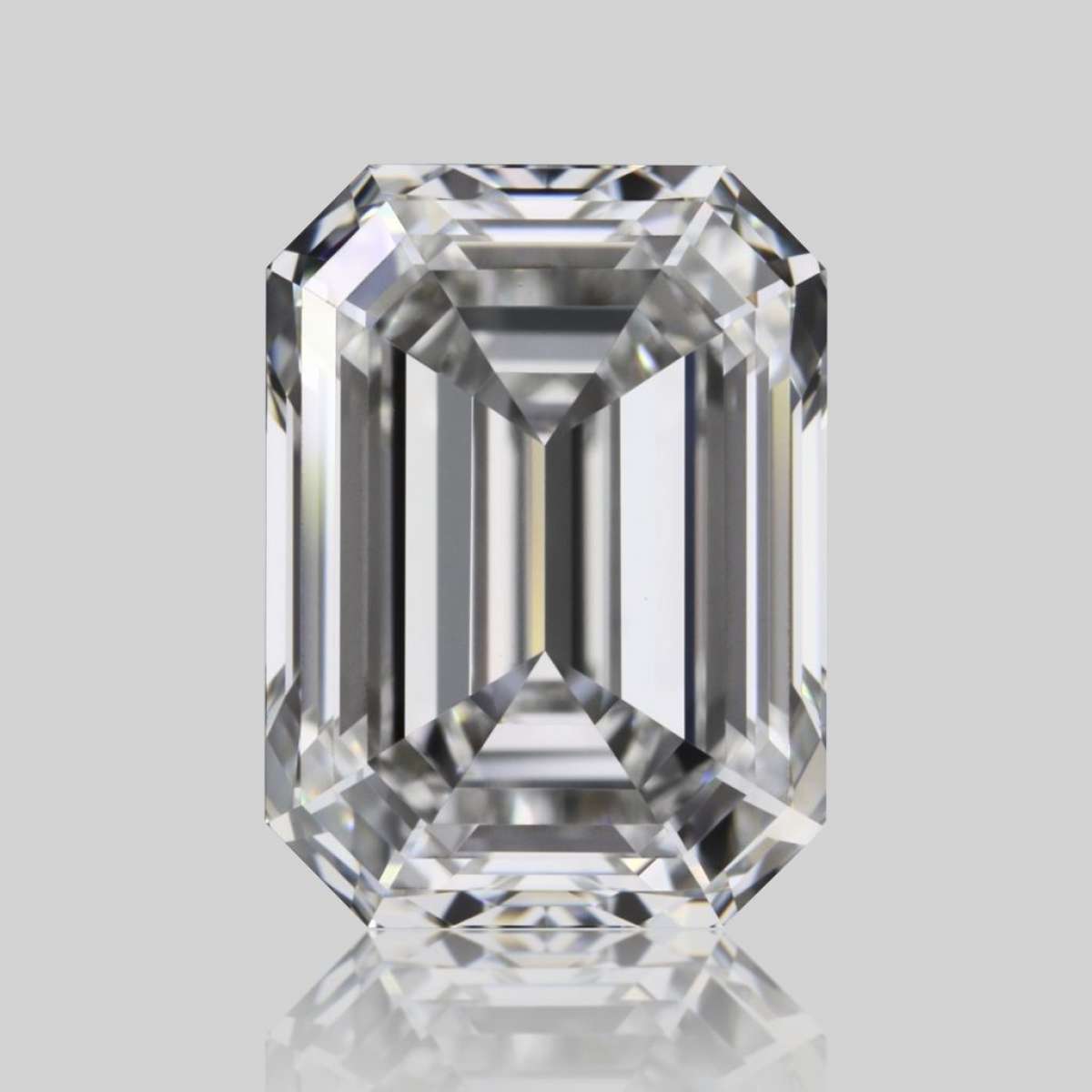 Certified Diamond GIA Carats 1.52 Color E Clarity VVS1  -  EX  EX Fluorescence NON Brown No Green No Milky No EyeClean 100%