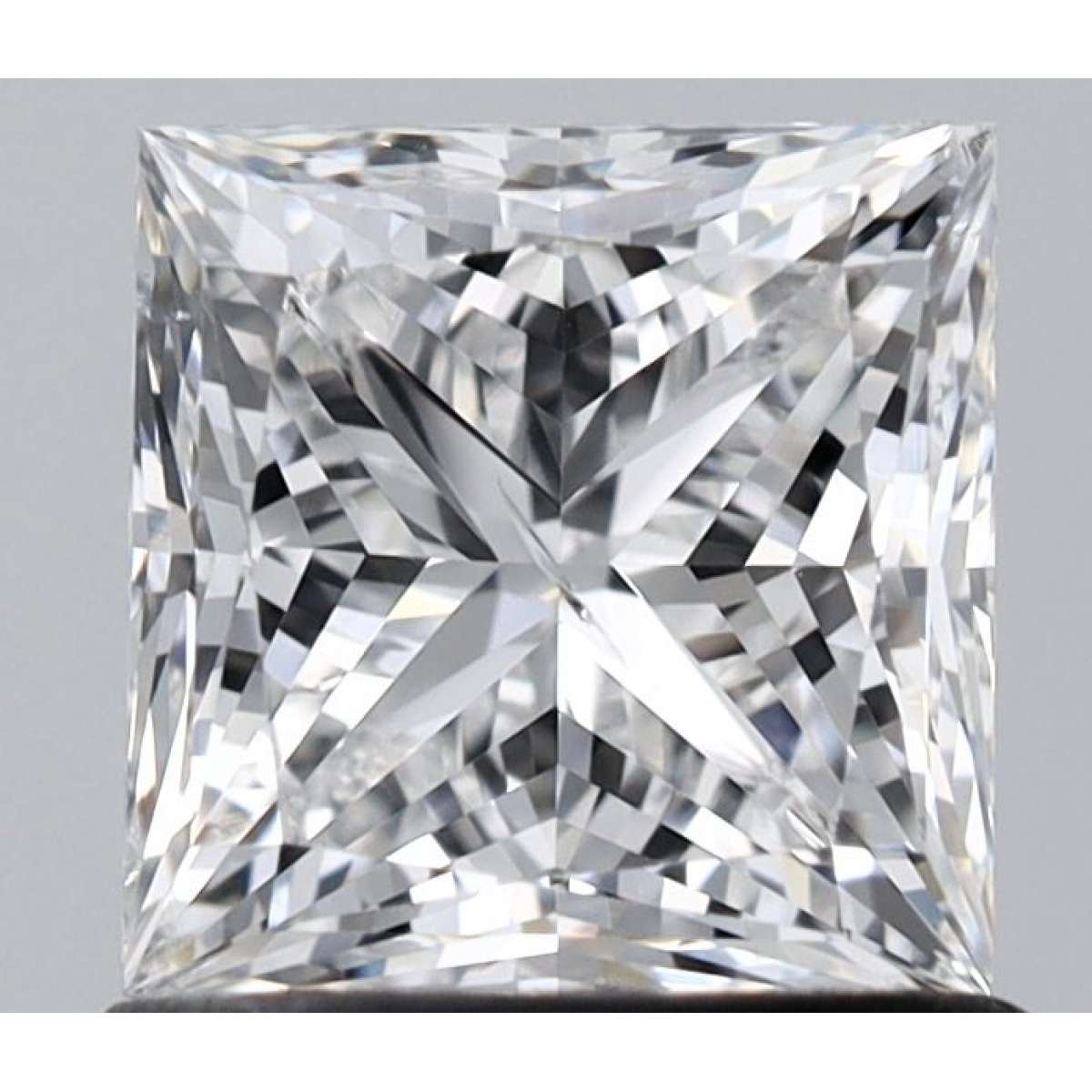 Certified Diamond GIA Carats 1.01 Color E Clarity SI2  -  EX  VG Fluorescence NON Brown No Green No Milky No EyeClean 100%