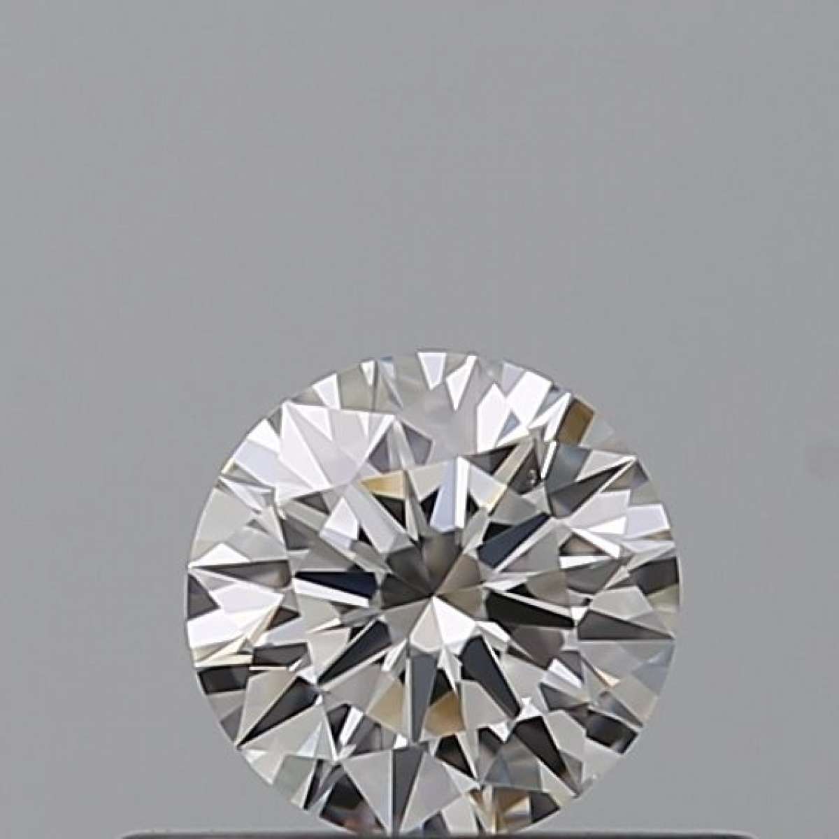 Certified Diamond GIA Carats 0.26 Color E Clarity VVS1 EX EX EX Fluorescence NON Brown No Green No Milky No EyeClean 100% Certified Diamond GIA Carats 0.26 Color E Clarity VVS1 EX EX EX Fluorescence NON Brown No Green No Milky No EyeClean 100%
