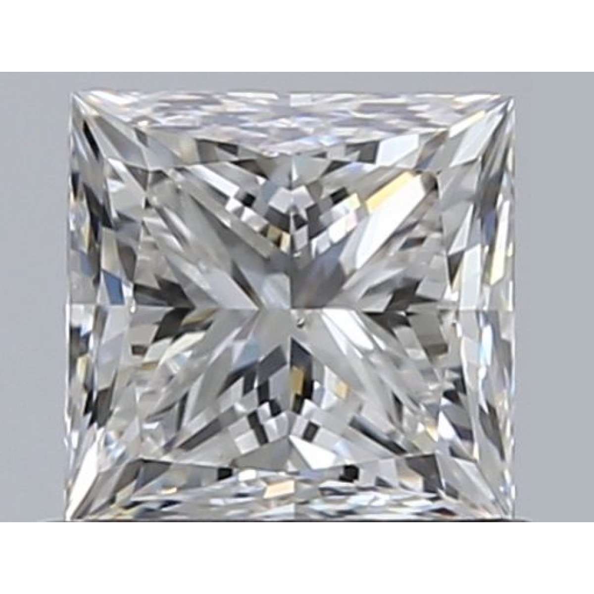 Certified Diamond GIA Carats 0.7 Color F Clarity VS2 - EX VG Fluorescence NON Brown No Green No Milky No EyeClean 100% Certified Diamond GIA Carats 0.7 Color F Clarity VS2 - EX VG Fluorescence NON Brown No Green No Milky No EyeClean 100%