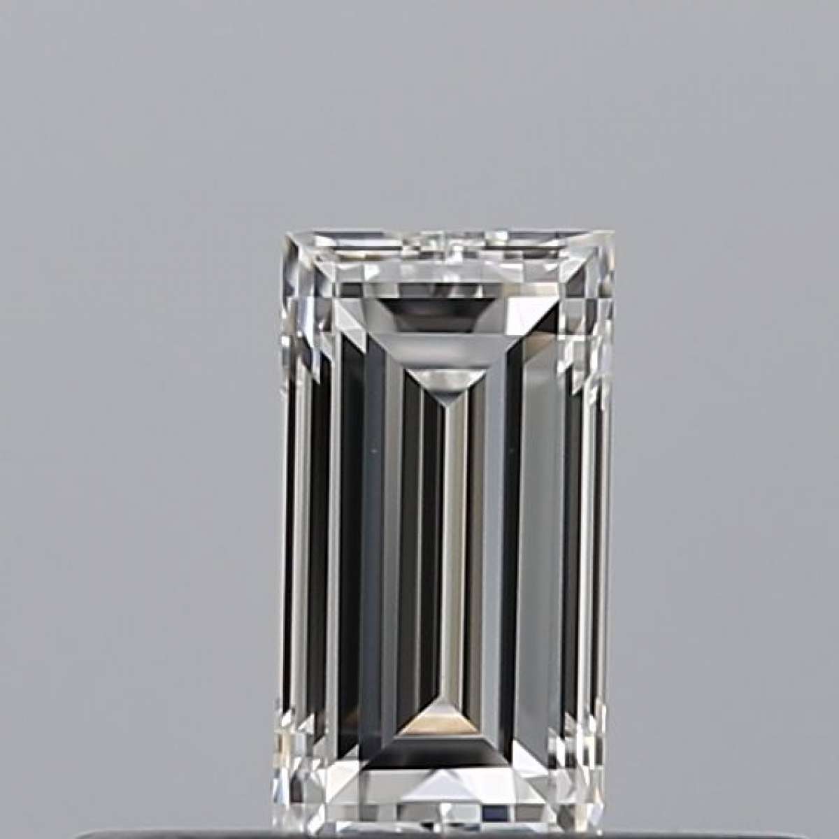 Certified Diamond GIA Carats 0.24 Color E Clarity VVS1  -  EX  VG Fluorescence NON Brown No Green No Milky No EyeClean 100%