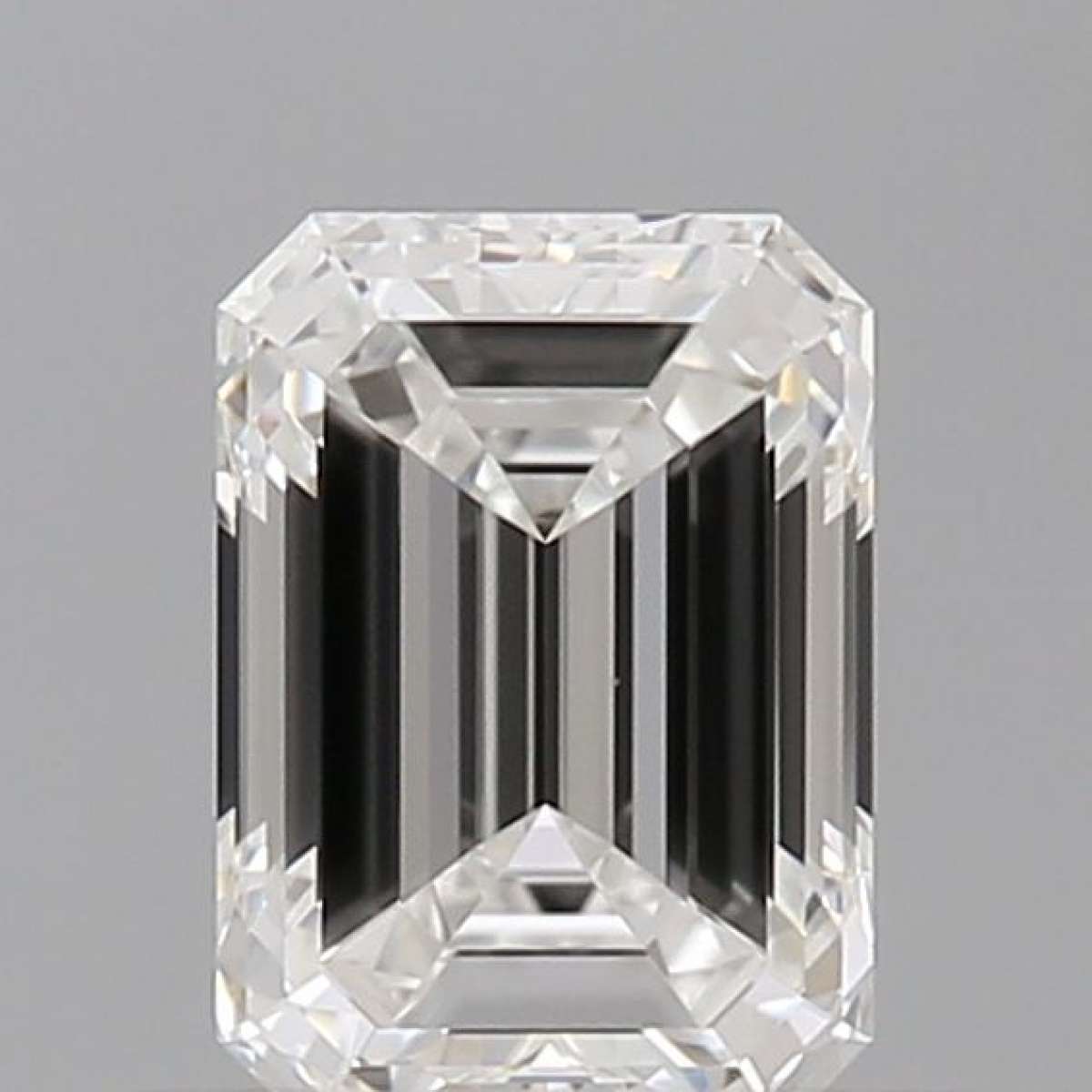Certified Diamond GIA Carats 0.5 Color F Clarity VVS1 - EX EX Fluorescence NON Brown No Green No Milky No EyeClean 100% Certified Diamond GIA Carats 0.5 Color F Clarity VVS1 - EX EX Fluorescence NON Brown No Green No Milky No EyeClean 100%