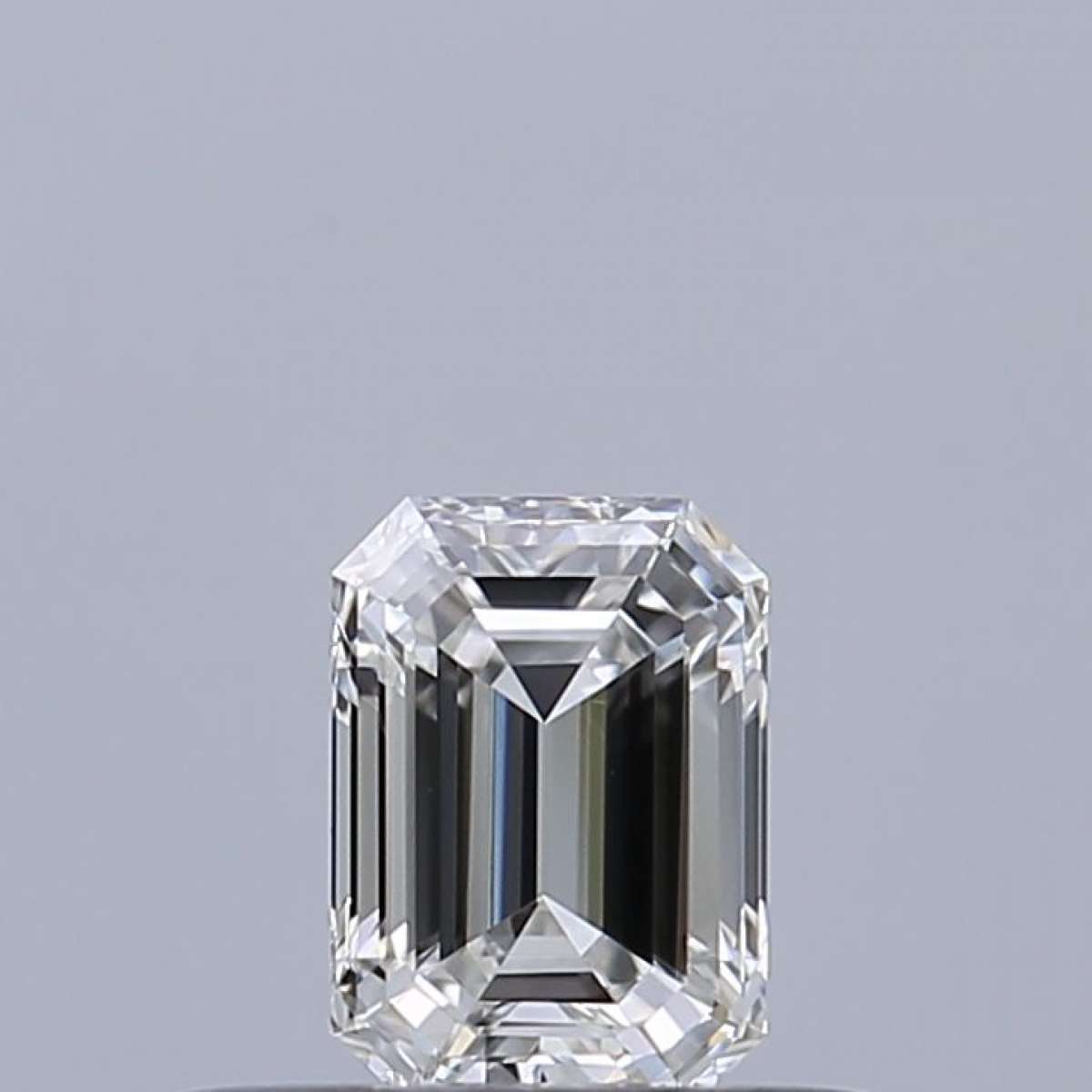 Certified Diamond GIA Carats 0.31 Color E Clarity VVS1 - VG VG Fluorescence NON Brown No Green No Milky No EyeClean 100% Certified Diamond GIA Carats 0.31 Color E Clarity VVS1 - VG VG Fluorescence NON Brown No Green No Milky No EyeClean 100%
