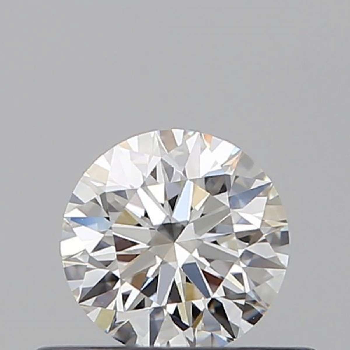 Certified Diamond GIA Carats 0.4 Color G Clarity VS1 EX VG EX Fluorescence MED Brown No Green No Milky No EyeClean 100% Certified Diamond GIA Carats 0.4 Color G Clarity VS1 EX VG EX Fluorescence MED Brown No Green No Milky No EyeClean 100%