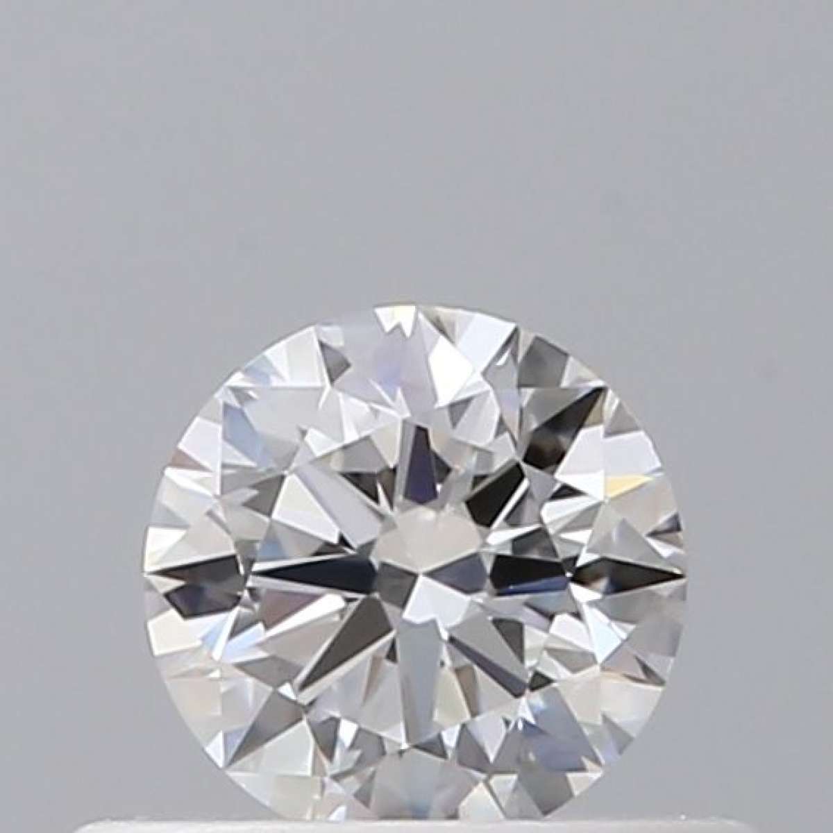 Certified Diamond GIA Carats 0.3 Color E Clarity VS1  EX  EX  EX Fluorescence NON Brown No Green No Milky No EyeClean 100%