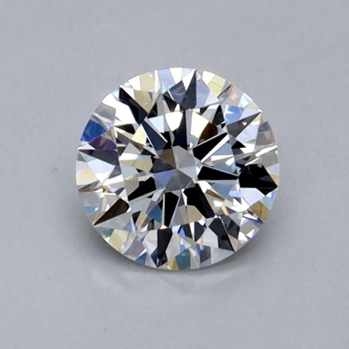 Certified Diamond GIA Carats 0.29 Color E Clarity VS1 EX EX EX Fluorescence NON Brown No Green No Milky No EyeClean 100% Certified Diamond GIA Carats 0.29 Color E Clarity VS1 EX EX EX Fluorescence NON Brown No Green No Milky No EyeClean 100%