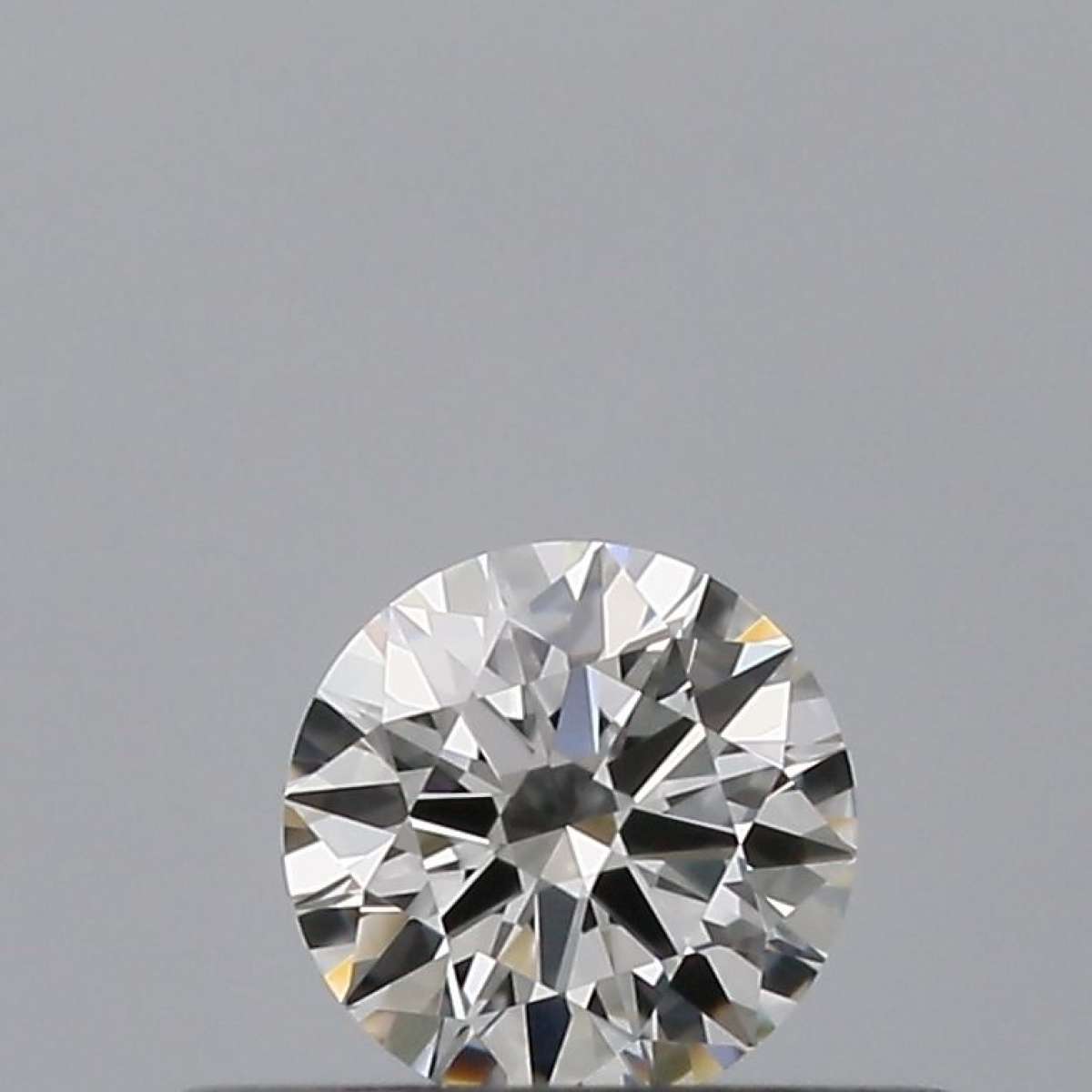 Certified Diamond GIA Carats 0.22 Color E Clarity IF EX EX EX Fluorescence NON Brown No Green No Milky No EyeClean 100% Certified Diamond GIA Carats 0.22 Color E Clarity IF EX EX EX Fluorescence NON Brown No Green No Milky No EyeClean 100%