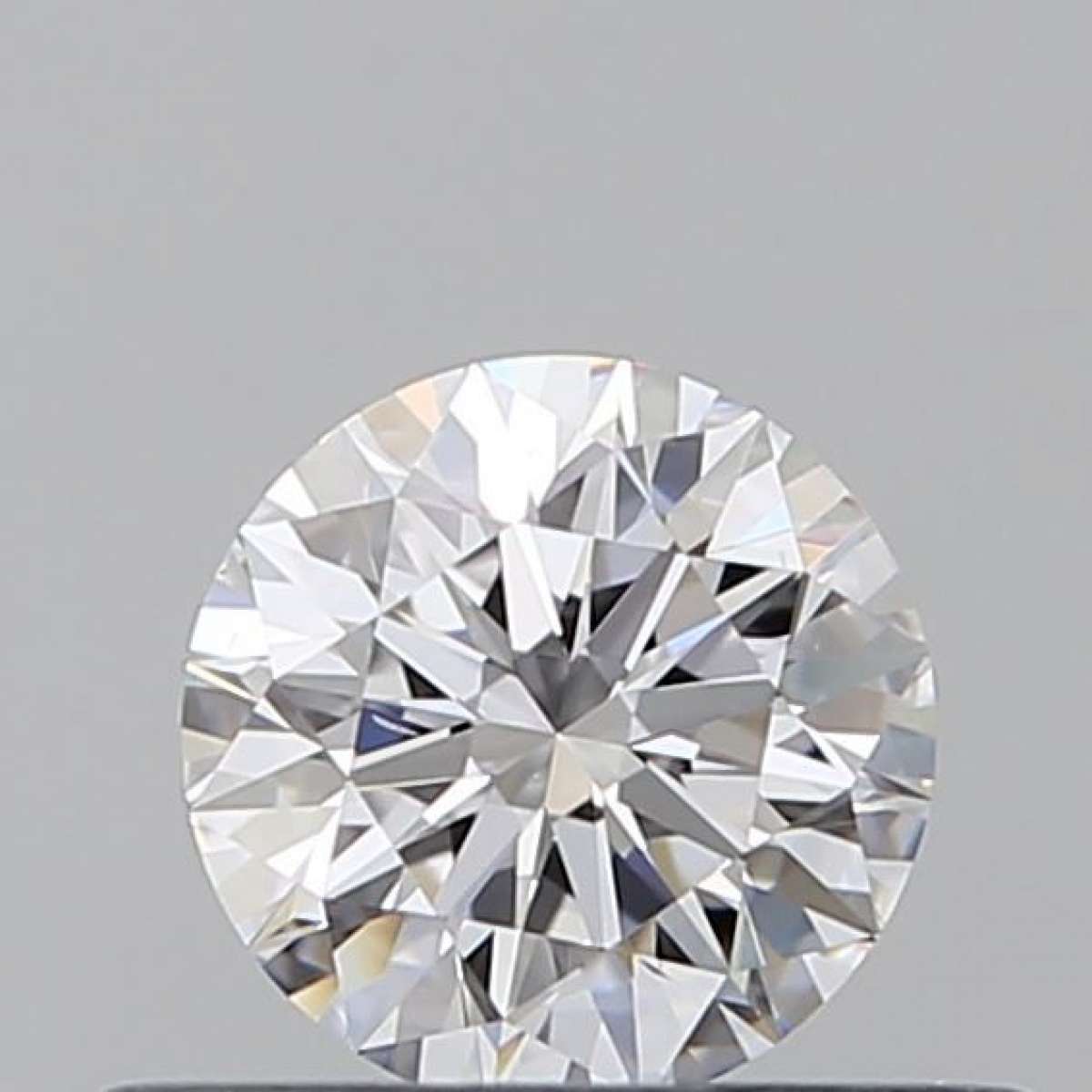 Certified Diamond GIA Carats 0.4 Color D Clarity VS2 EX EX EX Fluorescence NON Brown No Green No Milky No EyeClean 100% Certified Diamond GIA Carats 0.4 Color D Clarity VS2 EX EX EX Fluorescence NON Brown No Green No Milky No EyeClean 100%