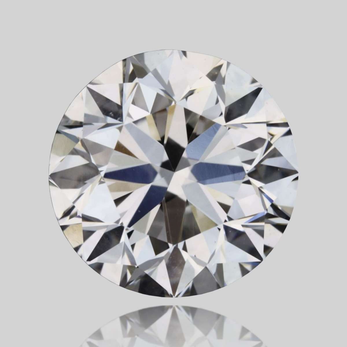 Certified Diamond GIA Carats 1.01 Color G Clarity VVS1 VG EX VG Fluorescence NON Brown No Green No Milky No EyeClean 100% Certified Diamond GIA Carats 1.01 Color G Clarity VVS1 VG EX VG Fluorescence NON Brown No Green No Milky No EyeClean 100%