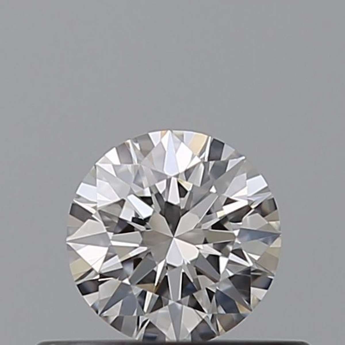 Diamante Certificato GIA Carati 0.28 Colore E Purezza VVS2 EX EX EX Fluorescenza NON Brown No Green No Milky No EyeClean 100% Diamante Certificato GIA Carati 0.28 Colore E Purezza VVS2 EX EX EX Fluorescenza NON Brown No Green No Milky No EyeClean 100%