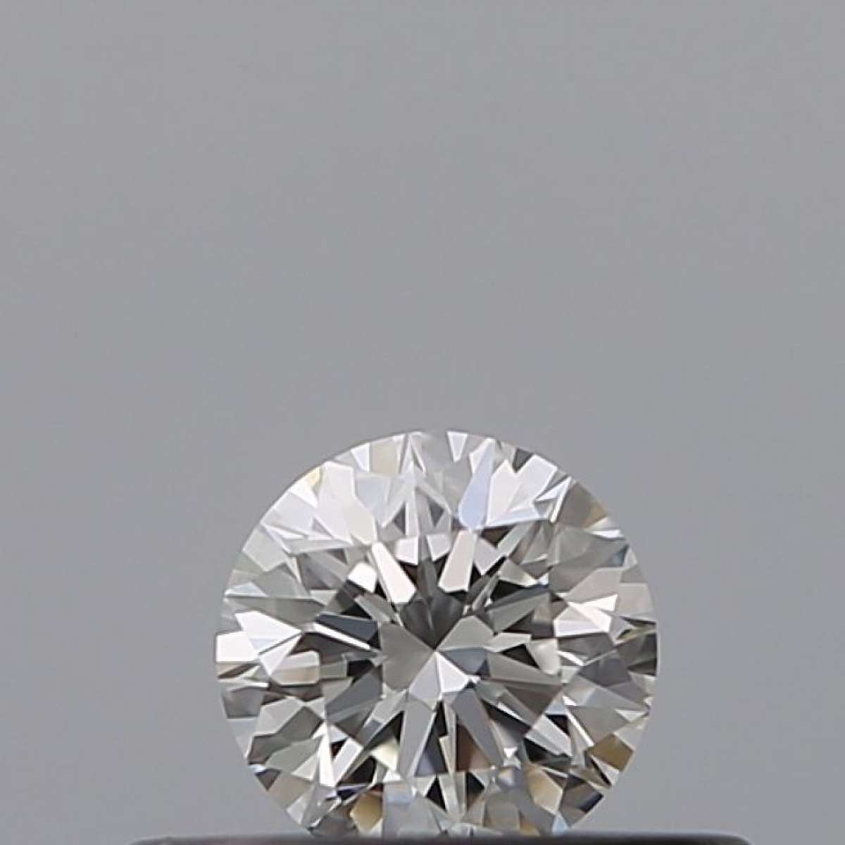 Certified Diamond GIA Carats 0.22 Color E Clarity IF EX EX EX Fluorescence NON Brown No Green No Milky No EyeClean 100% Certified Diamond GIA Carats 0.22 Color E Clarity IF EX EX EX Fluorescence NON Brown No Green No Milky No EyeClean 100%