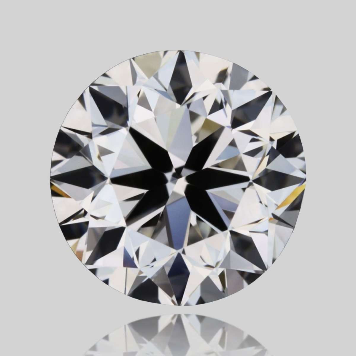 Certified Diamond GIA Carats 1.0 Color E Clarity VVS1 VG EX VG Fluorescence NON Brown No Green No Milky No EyeClean 100% Certified Diamond GIA Carats 1.0 Color E Clarity VVS1 VG EX VG Fluorescence NON Brown No Green No Milky No EyeClean 100%