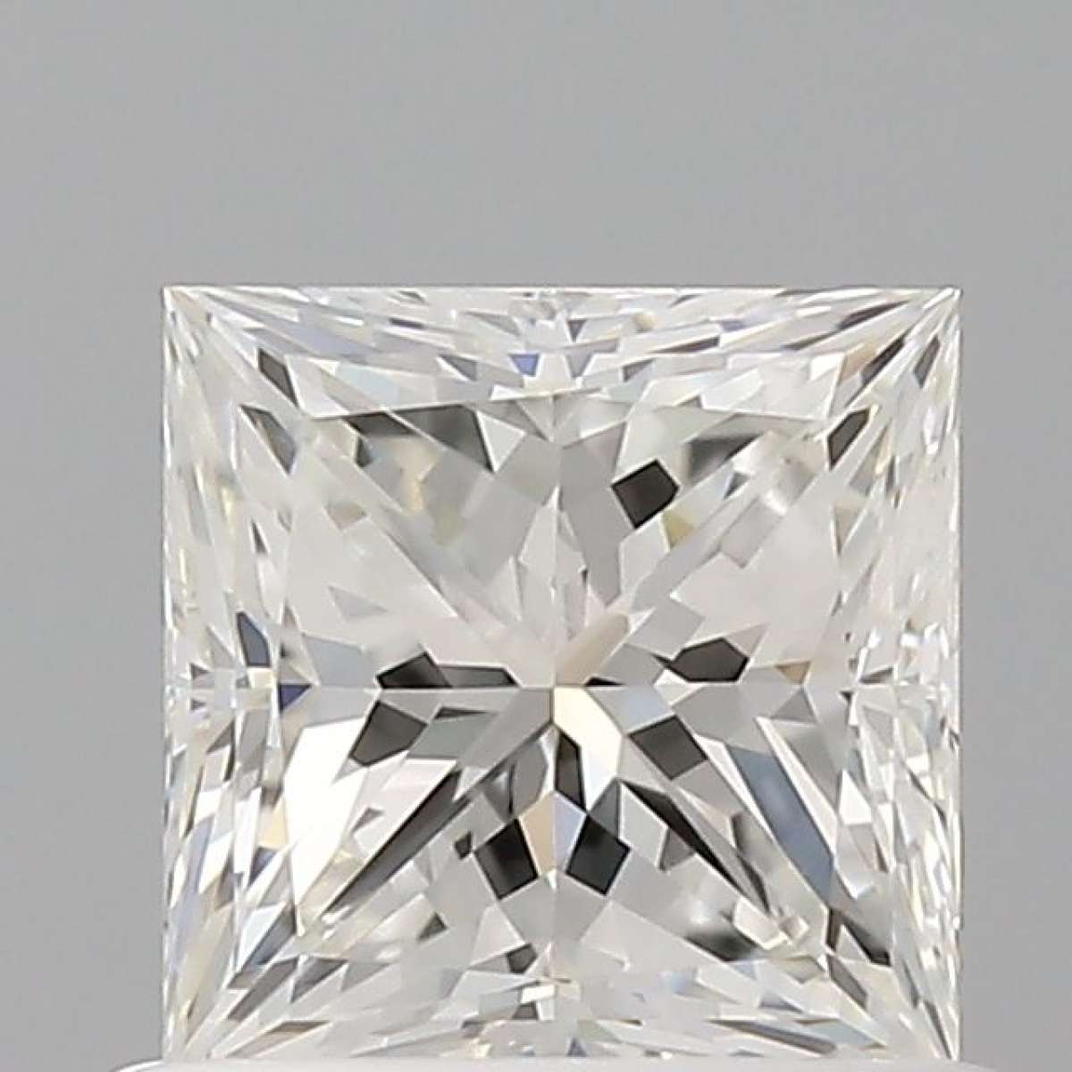 Certified Diamond GIA Carats 0.7 Color H Clarity VVS1  -  VG  EX Fluorescence NON Brown No Green No Milky No EyeClean 100%