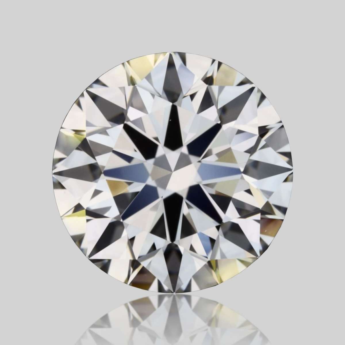 Diamante Certificato GIA Carati 1.05 Colore E Purezza VVS1 EX EX EX Fluorescenza NON Brown No Green No Milky No EyeClean 100% Diamante Certificato GIA Carati 1.05 Colore E Purezza VVS1 EX EX EX Fluorescenza NON Brown No Green No Milky No EyeClean 100%