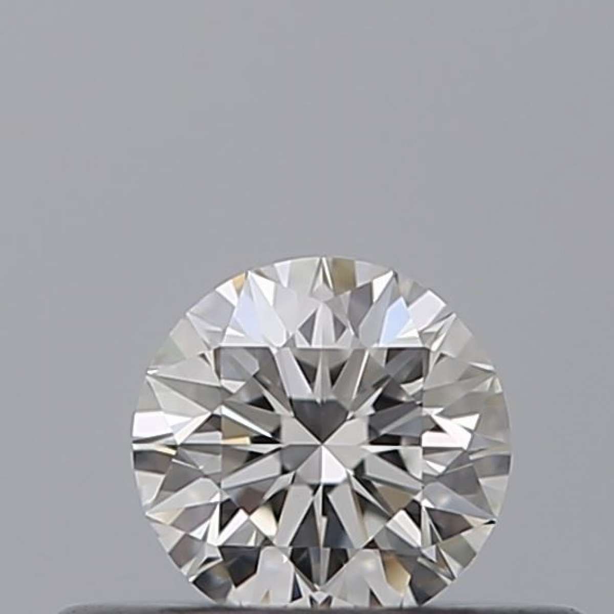 Certified Diamond GIA Carats 0.23 Color E Clarity VVS1 EX EX EX Fluorescence NON Brown No Green No Milky No EyeClean 100% Certified Diamond GIA Carats 0.23 Color E Clarity VVS1 EX EX EX Fluorescence NON Brown No Green No Milky No EyeClean 100%