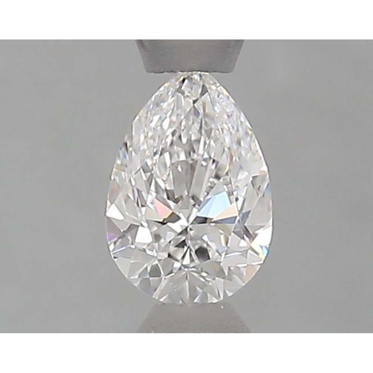 Certified Diamond GIA Carats 0.4 Color D Clarity VVS2  -  EX  VG Fluorescence FNT Brown No Green No Milky No EyeClean 100%